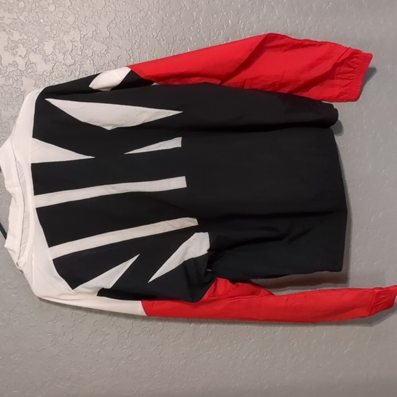 Nike Jacket - Picture 7 of 10
